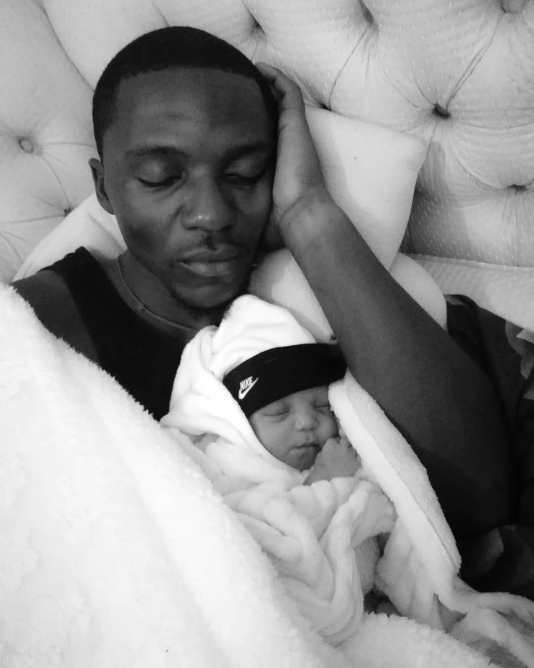 Two wellknown actors who are single fathers. Soapie Celebs